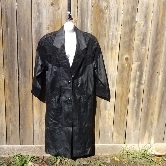 MARGO'S GENUINE LEATHER JACKET - Picture 1 of 8